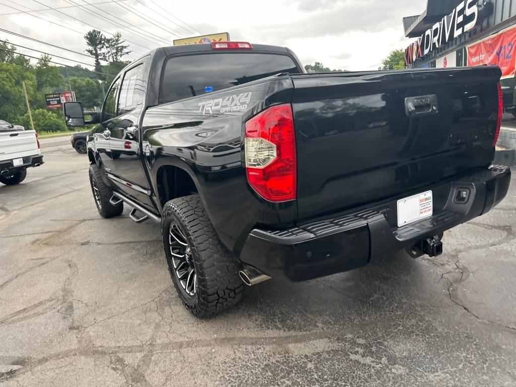 Toyota Tundra 4WD Truck CrewMax 5.7L V8 6-Spd AT LTD (Natl) 2016