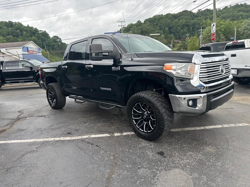 Toyota Tundra 4WD Truck CrewMax 5.7L V8 6-Spd AT LTD (Natl) 2016