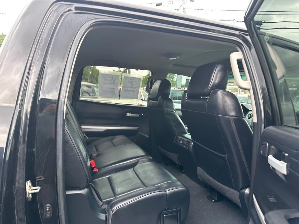 Toyota Tundra 4WD Truck CrewMax 5.7L V8 6-Spd AT LTD (Natl) 2016