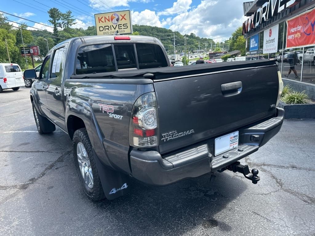 Toyota Tacoma 4WD Double Cab V6 MT (Natl) 2012