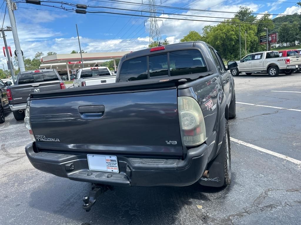 Toyota Tacoma 4WD Double Cab V6 MT (Natl) 2012