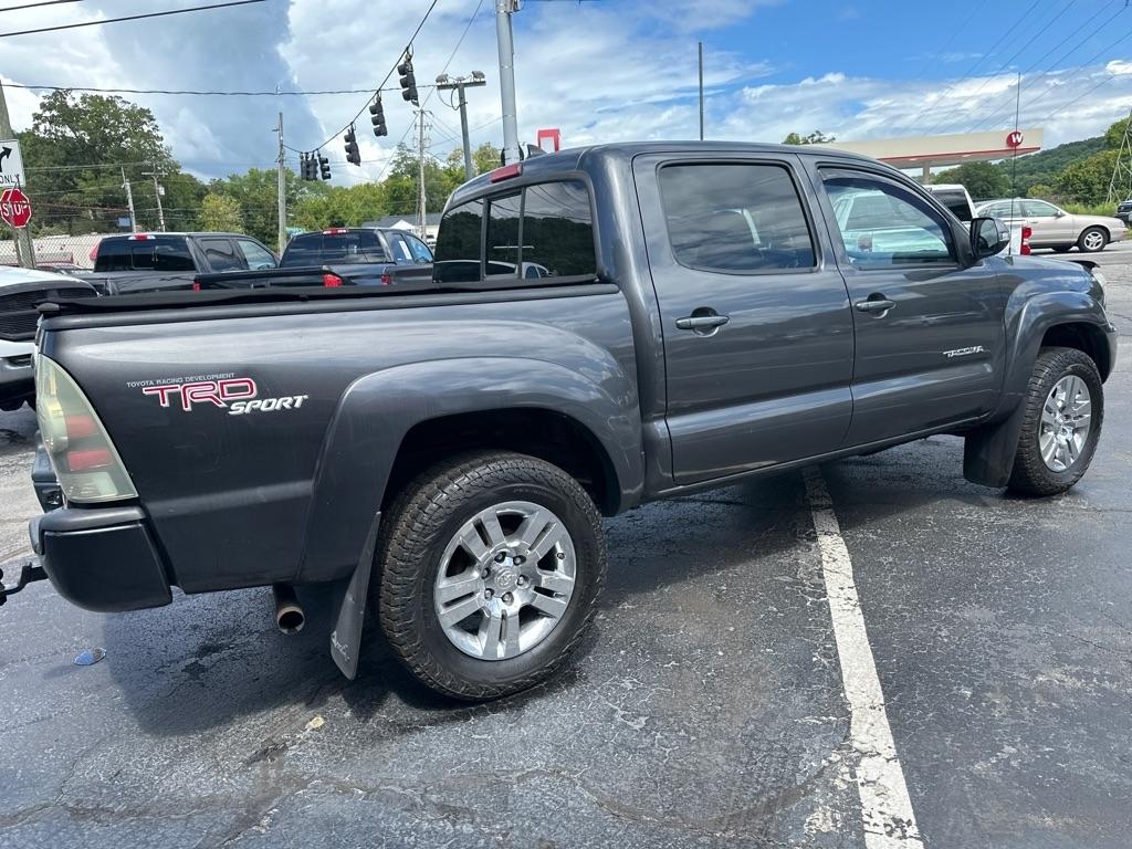 Toyota Tacoma 4WD Double Cab V6 MT (Natl) 2012