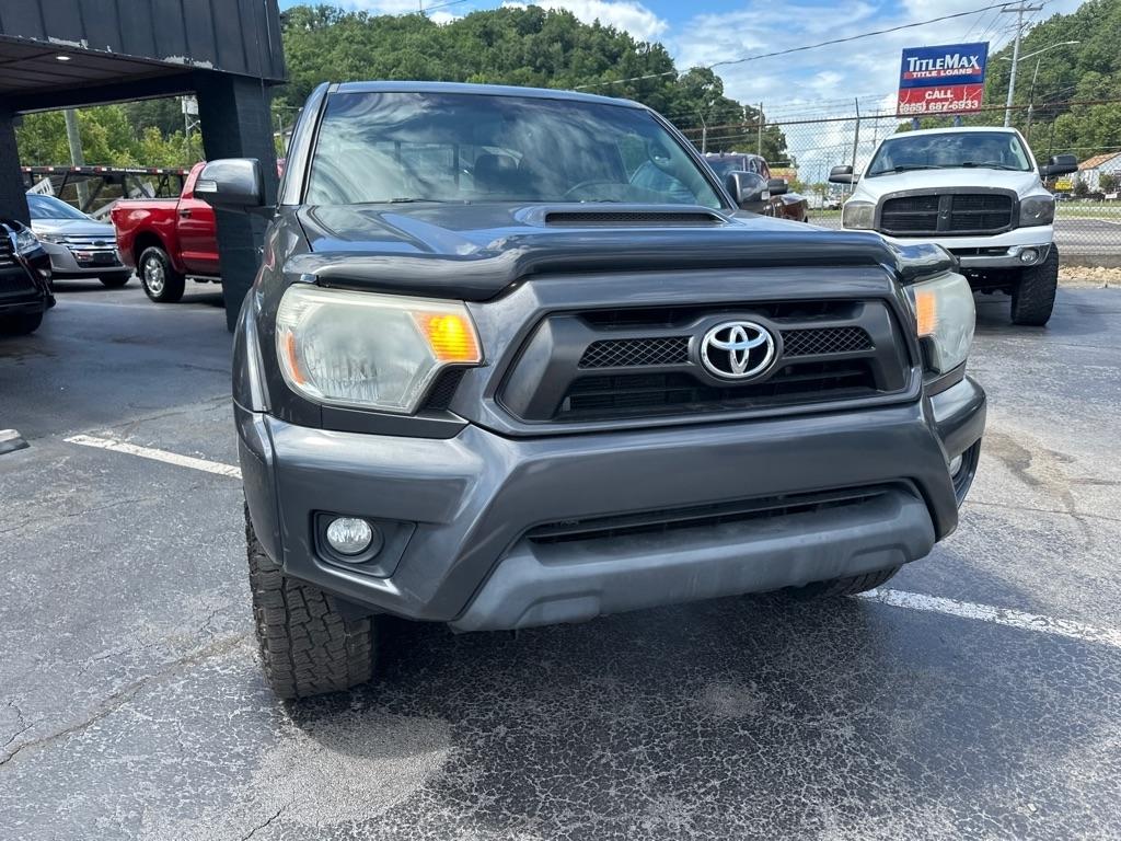 Toyota Tacoma 4WD Double Cab V6 MT (Natl) 2012