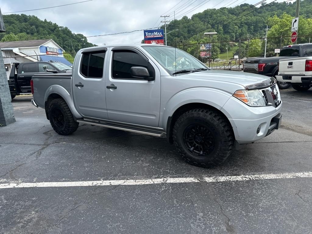 Nissan Frontier 4WD Crew Cab SWB Auto PRO-4X 2016