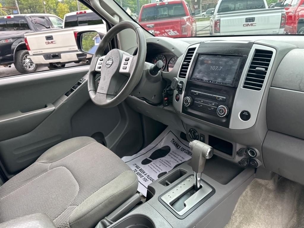 Nissan Frontier 4WD Crew Cab SWB Auto PRO-4X 2016