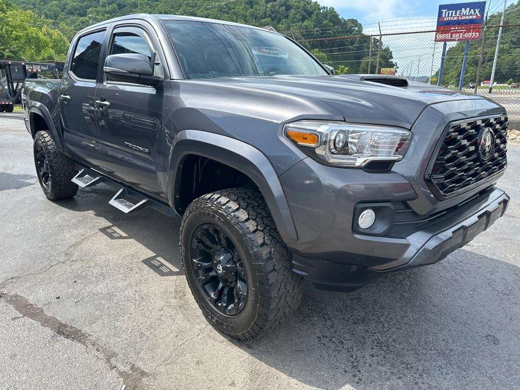 Toyota Tacoma 4WD TRD Off Road Double Cab 5' Bed V6 MT (Natl) 2020