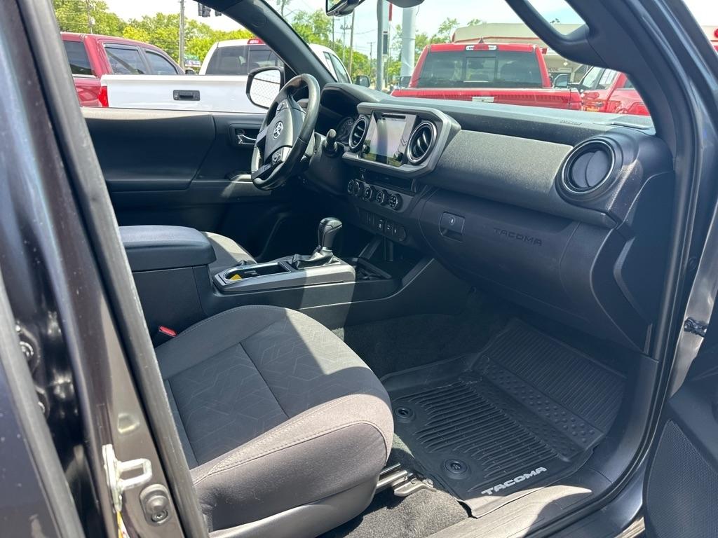 Toyota Tacoma TRD Off Road Double Cab 5' Bed V6 4x4 MT (Natl) 2018