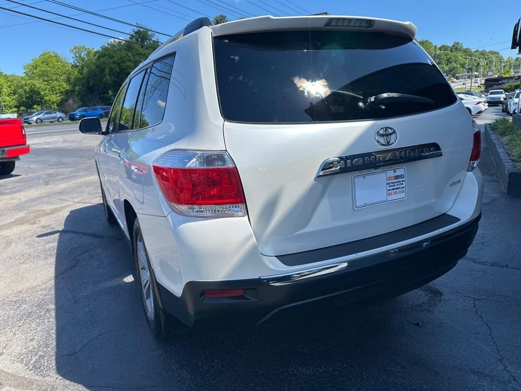 Toyota Highlander 4WD 4dr V6 Limited (Natl) 2013
