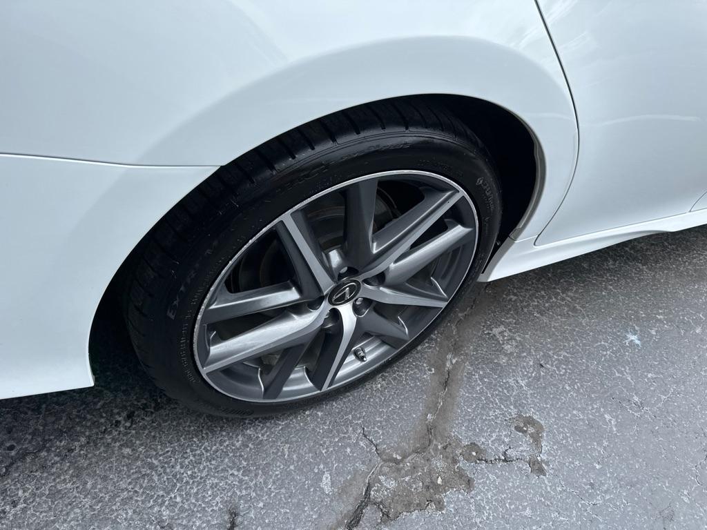 Lexus GS GS Turbo RWD 2017