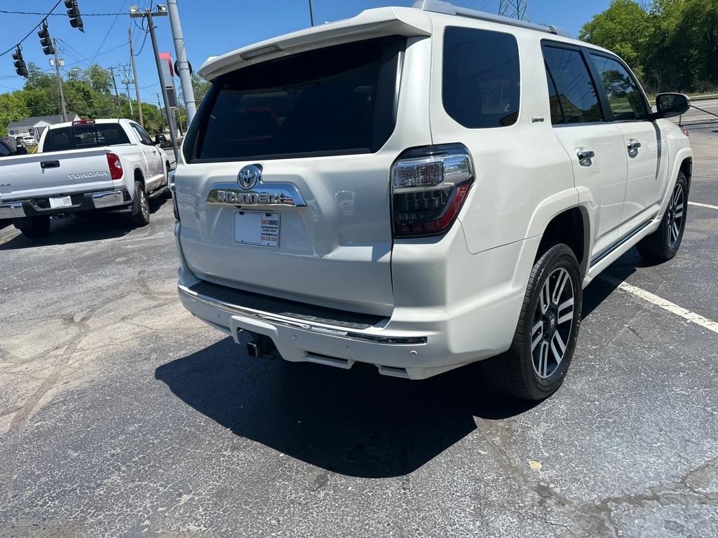 Toyota 4Runner TRD Off Road Premium 4WD (Natl) 2017
