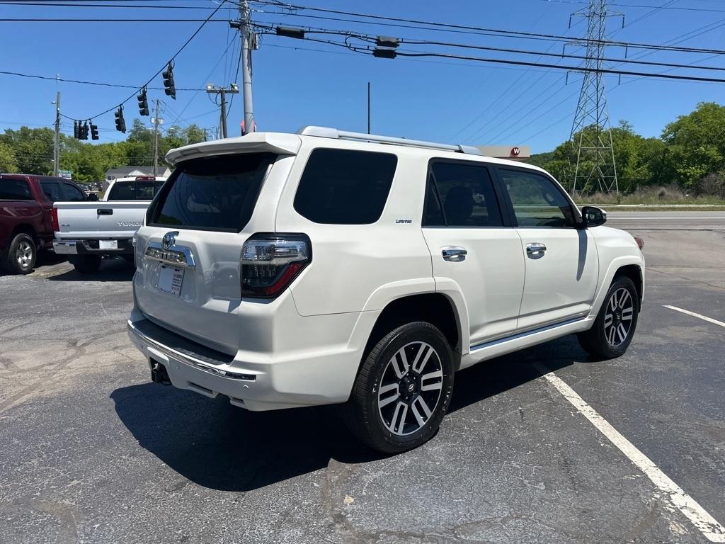 Toyota 4Runner TRD Off Road Premium 4WD (Natl) 2017
