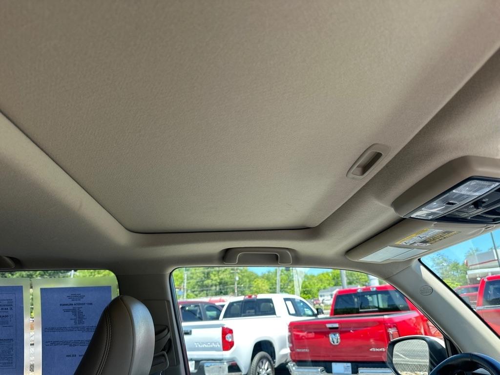 Toyota 4Runner TRD Off Road Premium 4WD (Natl) 2017