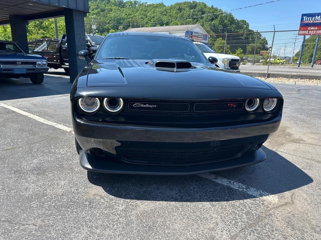 Dodge Challenger 392 Hemi Scat Pack Shaker RWD 2018