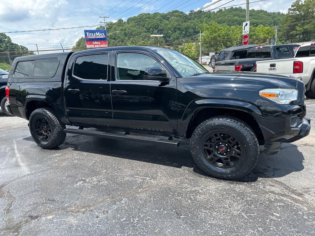 Toyota Tacoma SR5 Double Cab 5' Bed I4 4x2 AT (Natl) 2017