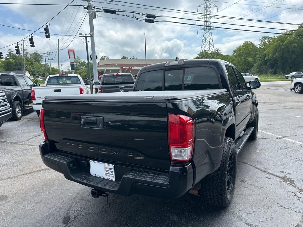 Toyota Tacoma SR5 Double Cab 5' Bed I4 4x2 AT (Natl) 2017
