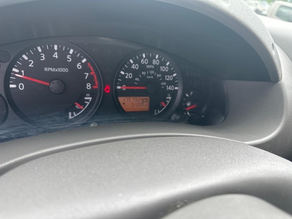 Nissan Frontier 2WD Crew Cab SWB Auto SV 2016