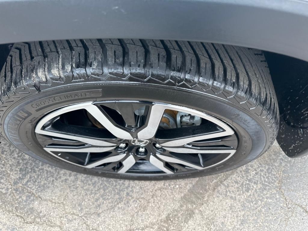 Honda Pilot Touring 8-Passenger 2WD 2022