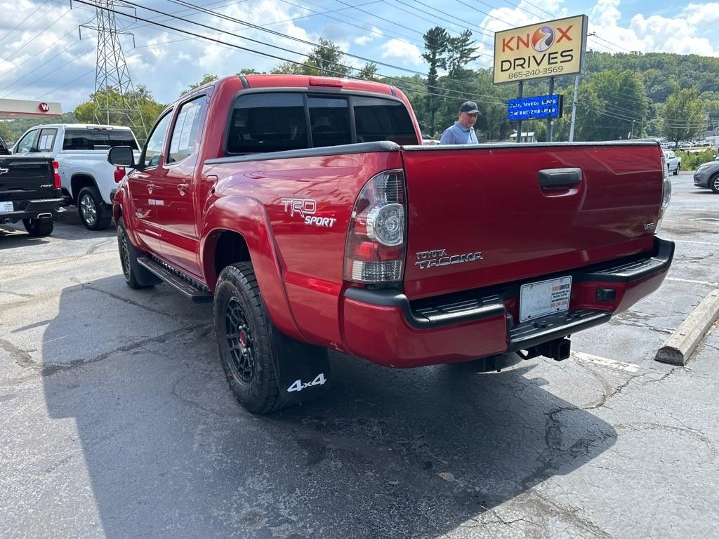 Toyota Tacoma 4WD Double Cab V6 MT (Natl) 2013