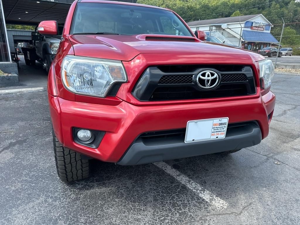 Toyota Tacoma 4WD Double Cab V6 MT (Natl) 2013