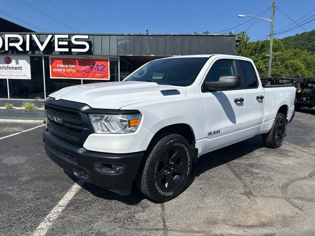 RAM 1500 Tradesman 4x4 Quad Cab 6'4" Box 2020