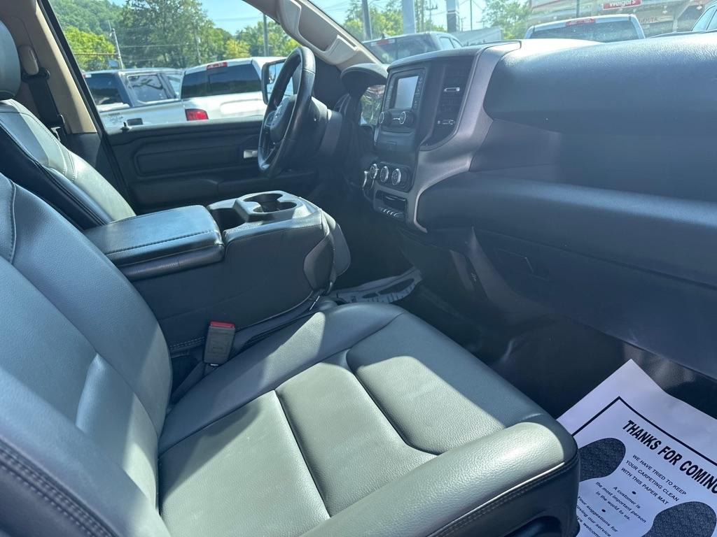 RAM 1500 Tradesman 4x4 Quad Cab 6'4" Box 2020