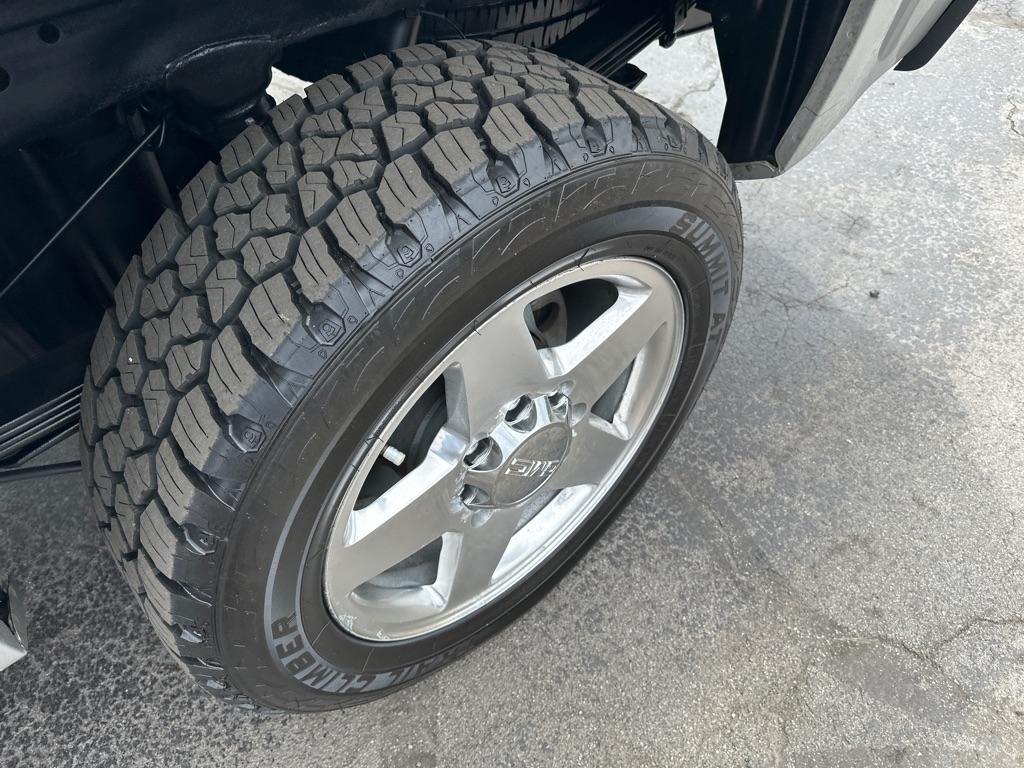 GMC Sierra 2500HD 4WD Crew Cab 153.7" SLT 2011