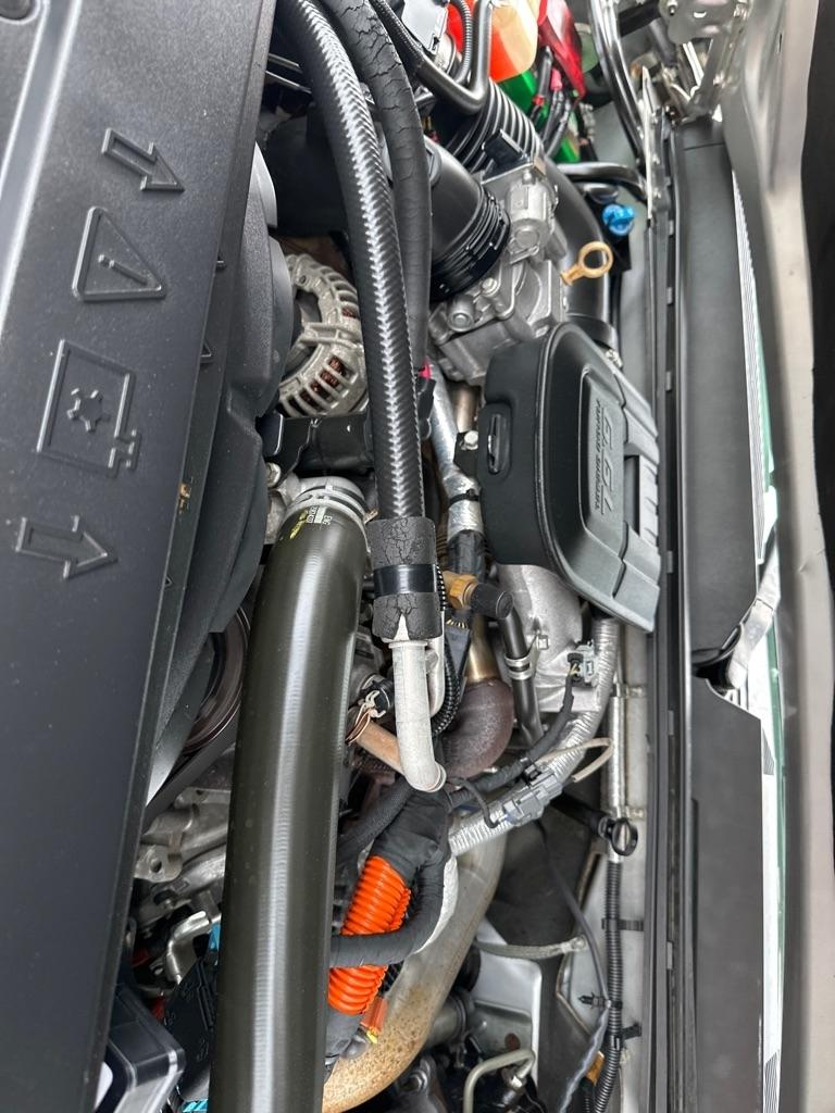 GMC Sierra 2500HD 4WD Crew Cab 153.7" SLT 2011