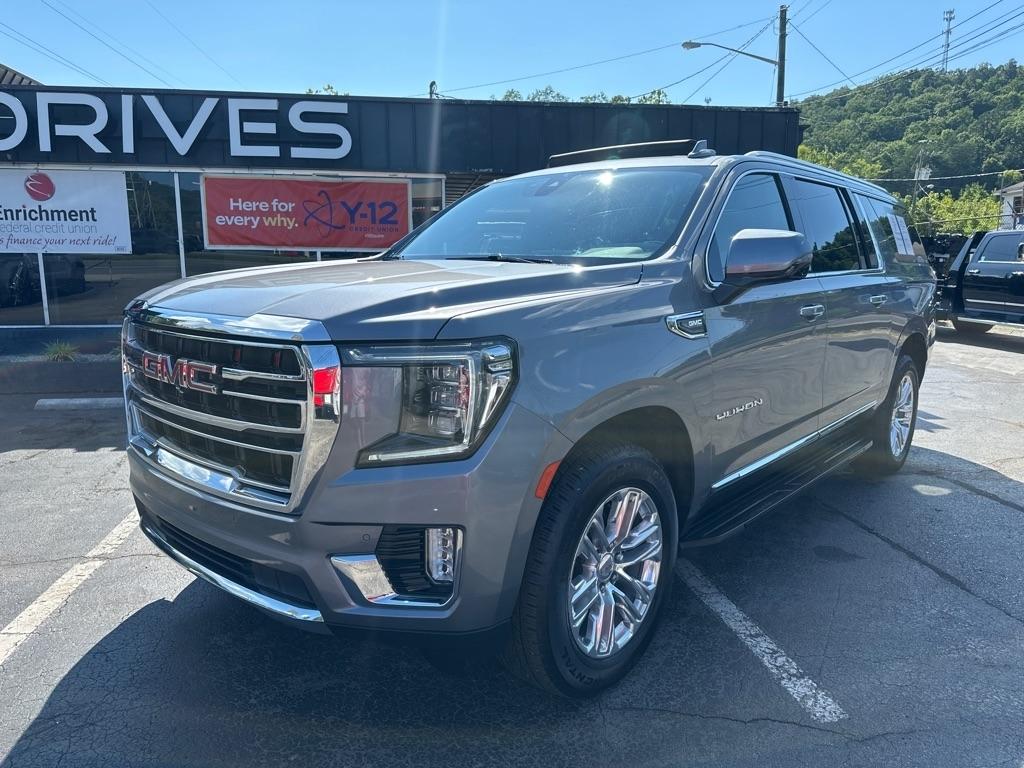 GMC Yukon XL 4WD 4dr SLT 2022