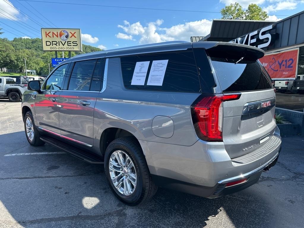 GMC Yukon XL 4WD 4dr SLT 2022