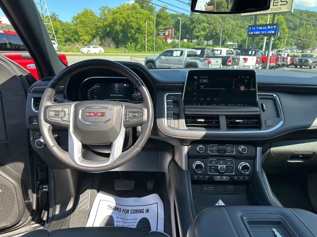 GMC Yukon XL 4WD 4dr SLT 2022