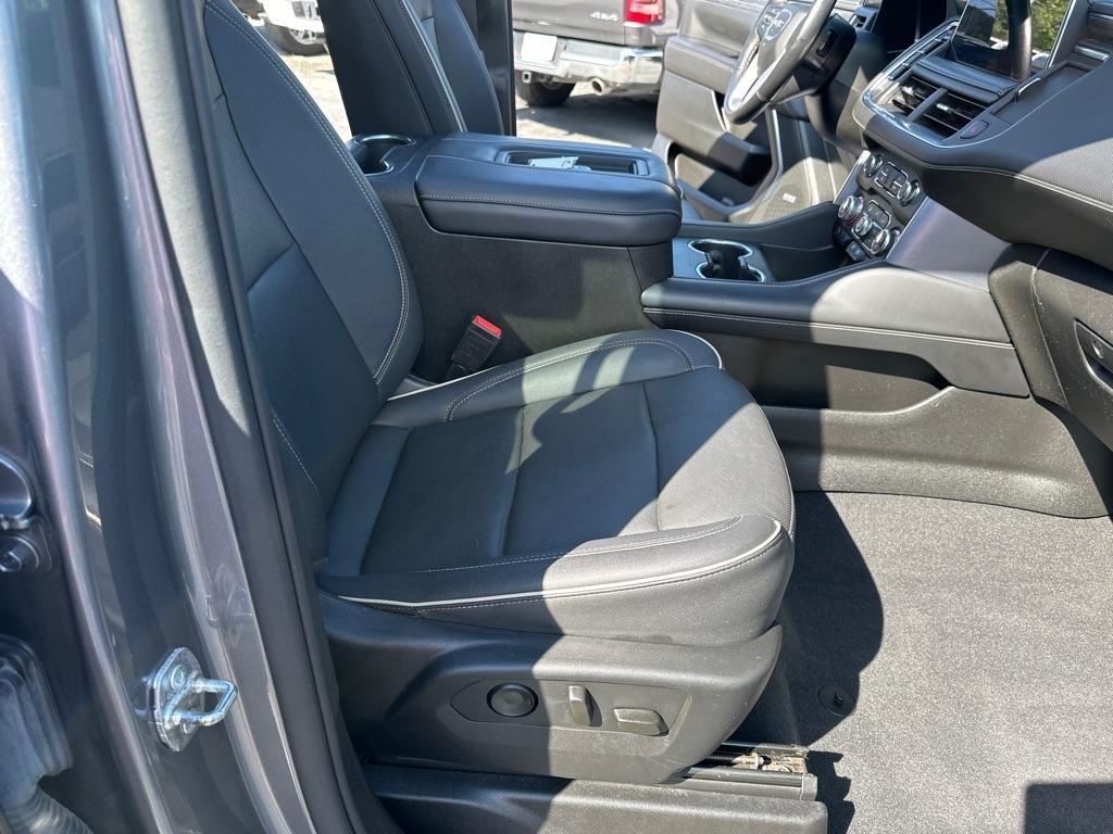 GMC Yukon XL 4WD 4dr SLT 2022