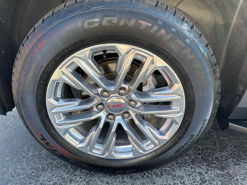 GMC Yukon XL 4WD 4dr SLT 2022