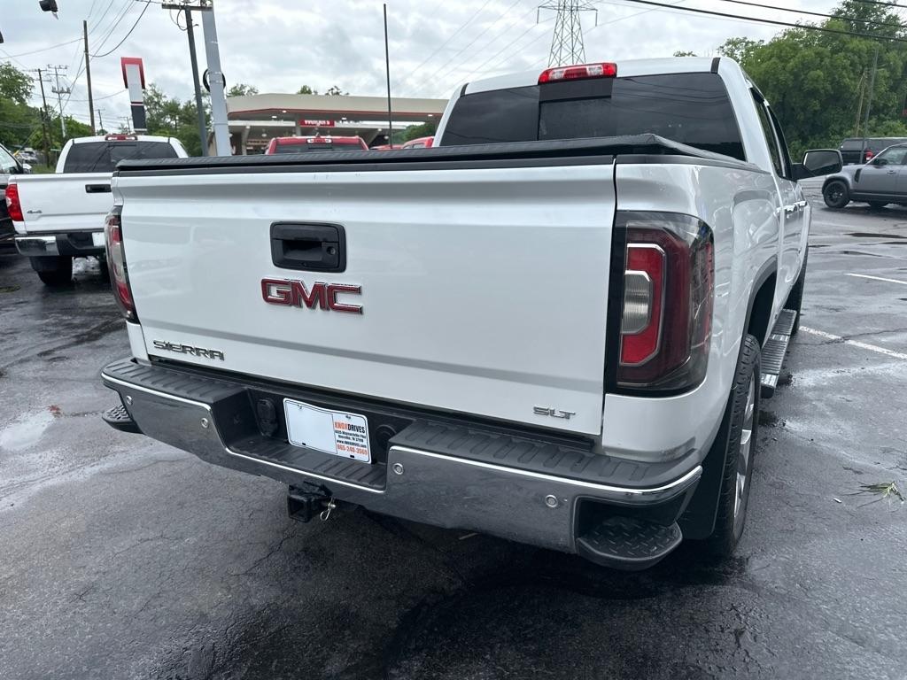 GMC Sierra 1500 4WD Crew Cab 143.5" SLT 2018