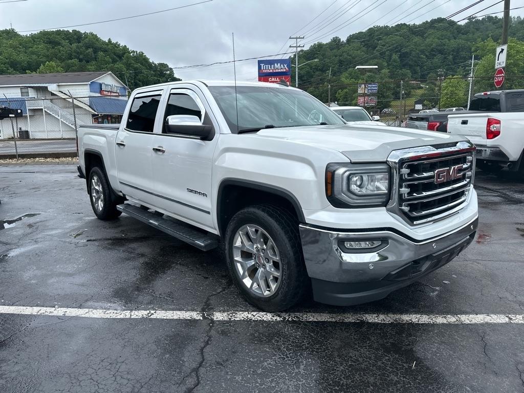 GMC Sierra 1500 4WD Crew Cab 143.5" SLT 2018