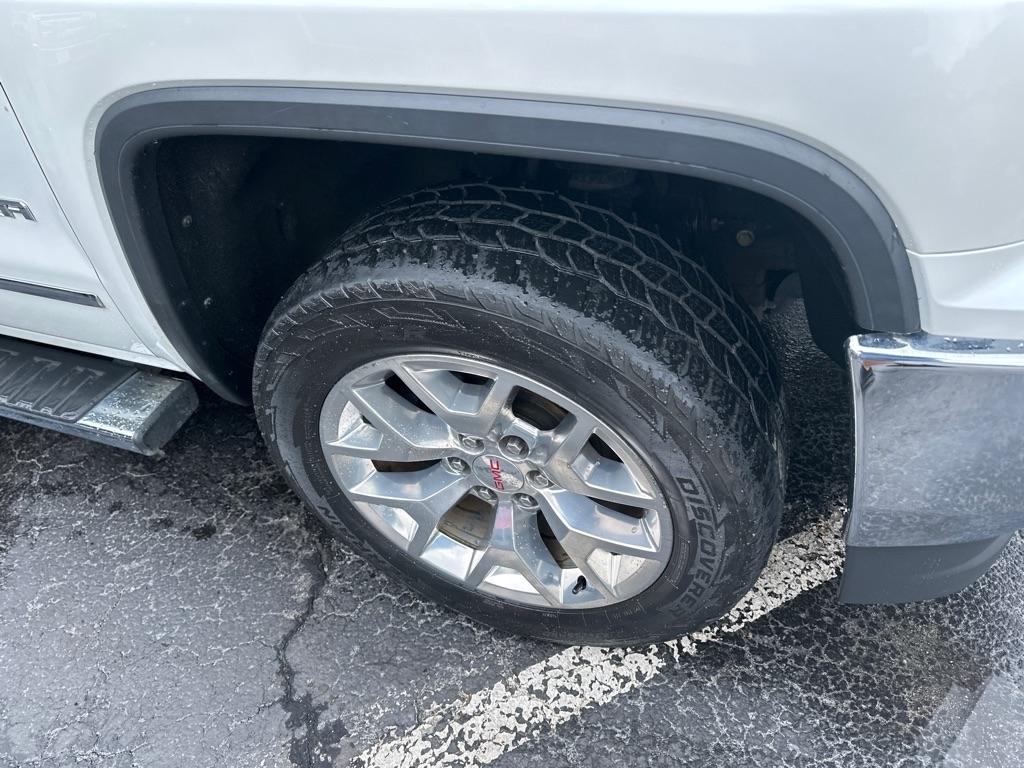 GMC Sierra 1500 4WD Crew Cab 143.5" SLT 2018