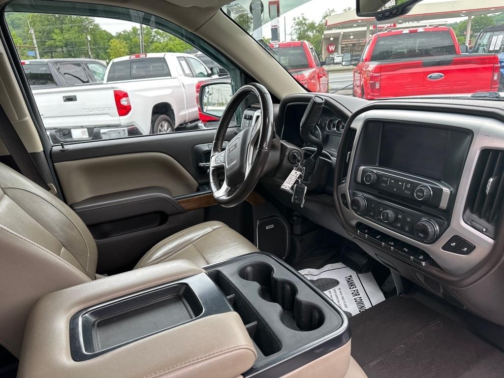 GMC Sierra 1500 4WD Crew Cab 143.5" SLT 2018