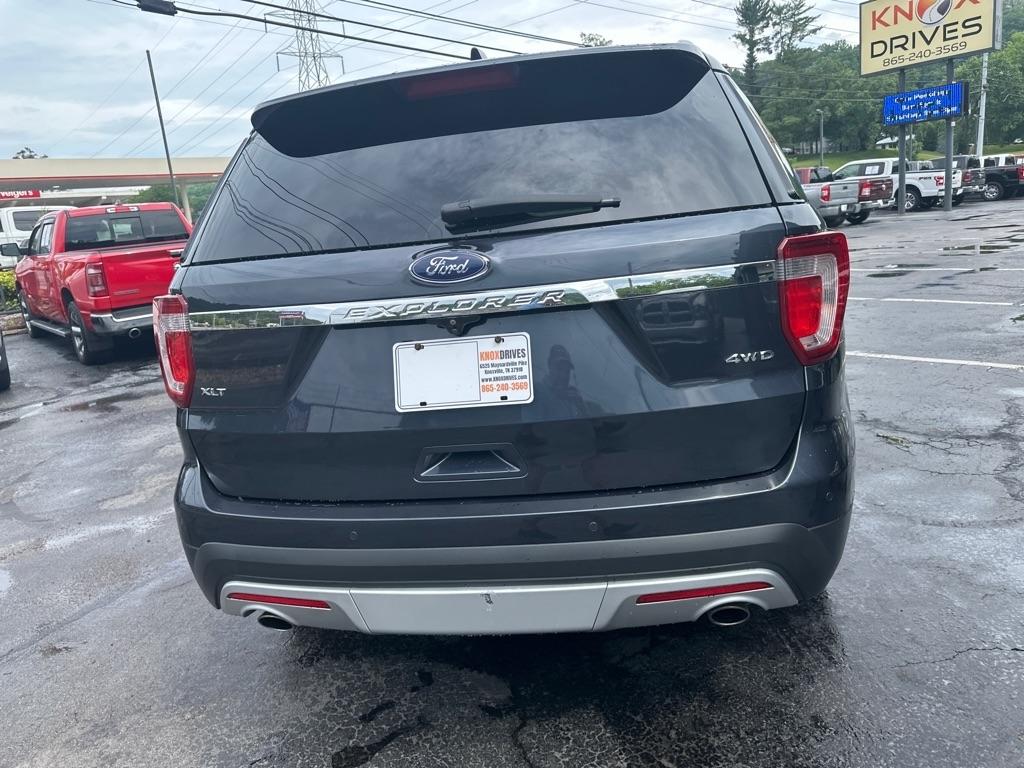 Ford Explorer XLT 4WD 2017