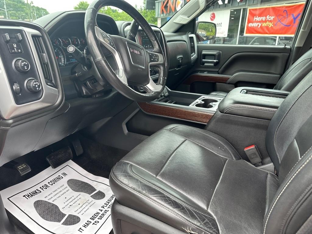 GMC Sierra 1500 4WD Crew Cab 143.5" SLT 2018
