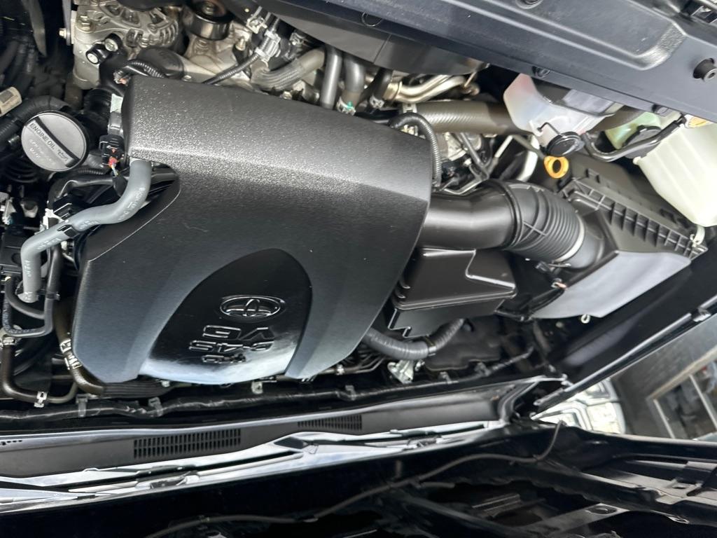 Toyota Tacoma TRD Off Road Double Cab 5' Bed V6 4x4 MT (Natl) 2017