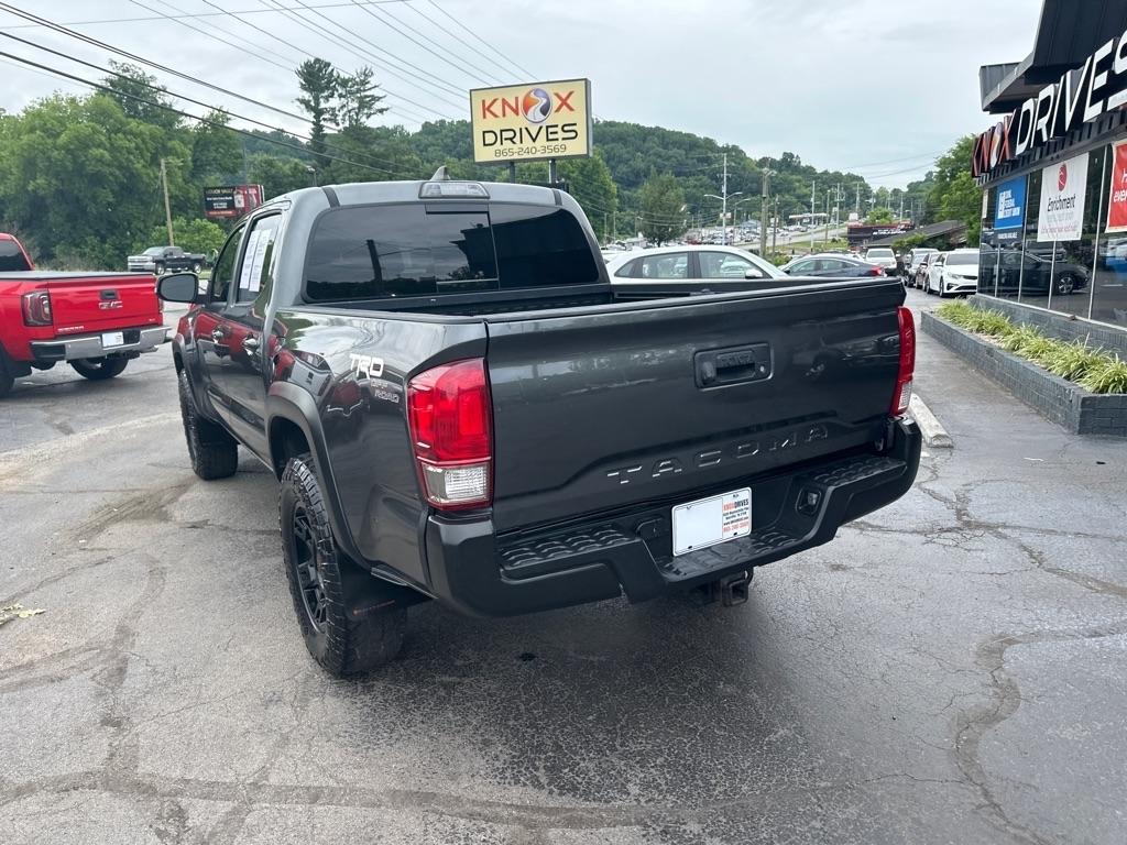 Toyota Tacoma TRD Off Road Double Cab 5' Bed V6 4x4 MT (Natl) 2017