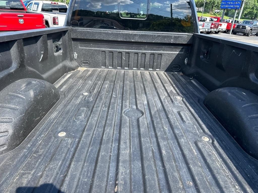 Ford Super Duty F-350 DRW King Ranch 4WD Crew Cab 8' Box 2017