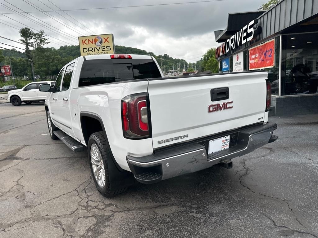GMC Sierra 1500 4WD Crew Cab 153.0" SLT 2017
