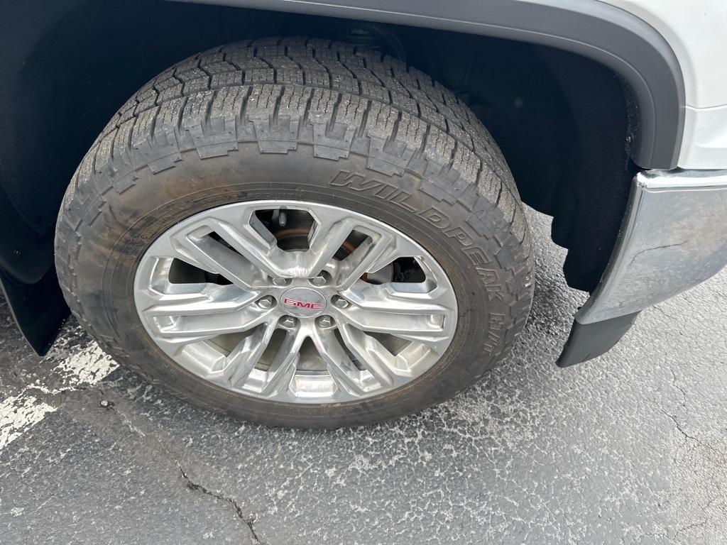 GMC Sierra 1500 4WD Crew Cab 153.0" SLT 2017