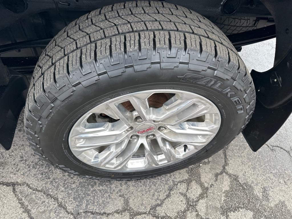 GMC Sierra 1500 4WD Crew Cab 153.0" SLT 2017