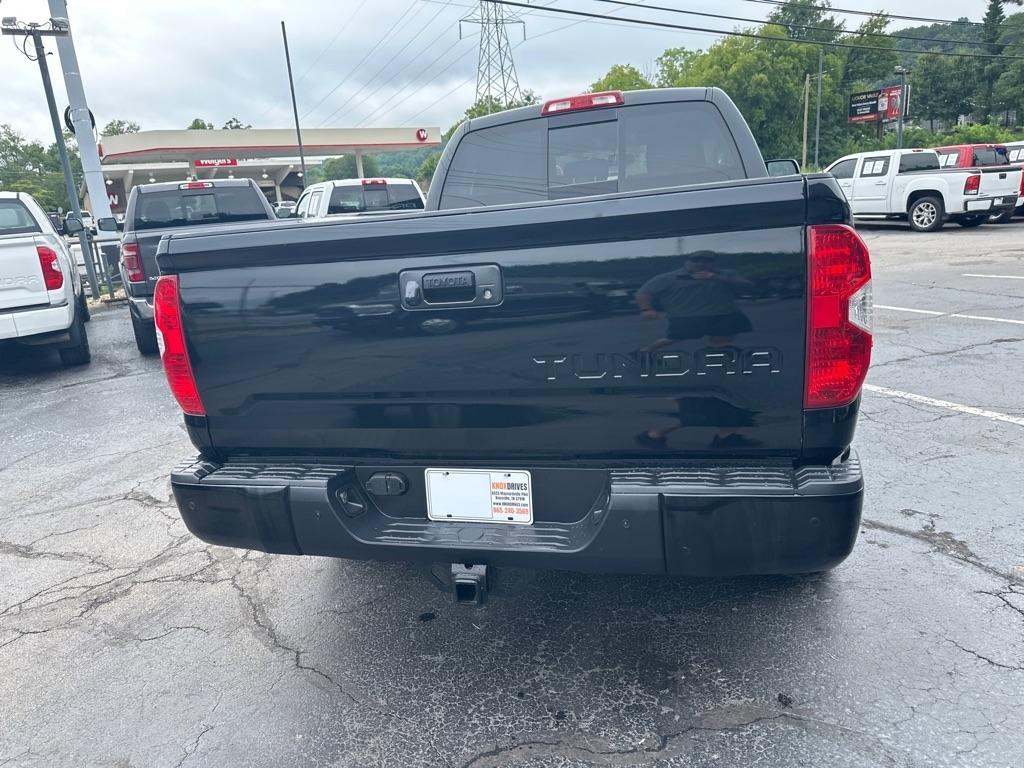 Toyota Tundra 4WD Truck Double Cab 5.7L V8 6-Spd AT LTD (Natl) 2016