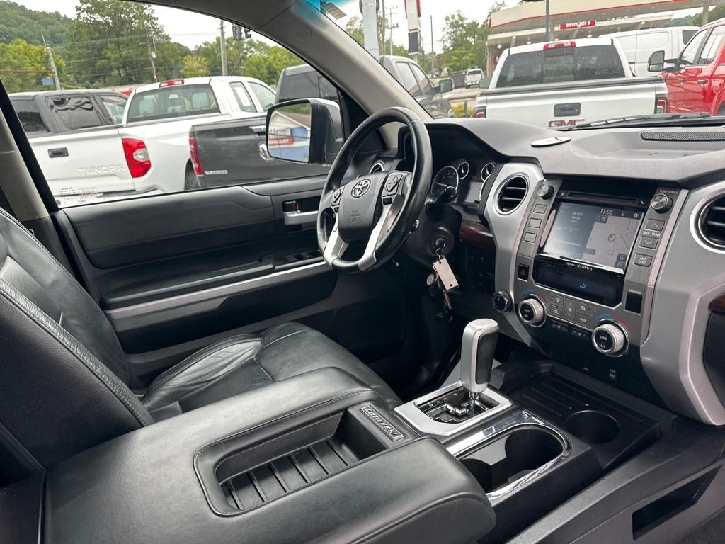 Toyota Tundra 4WD Truck Double Cab 5.7L V8 6-Spd AT LTD (Natl) 2016
