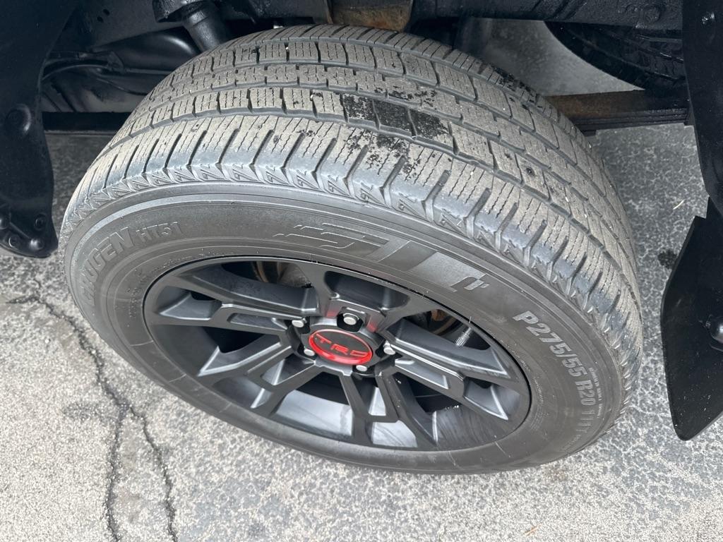 Toyota Tundra 4WD Truck Double Cab 5.7L V8 6-Spd AT LTD (Natl) 2016