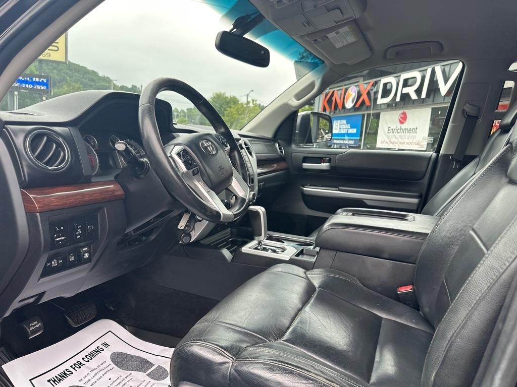Toyota Tundra 4WD Truck Double Cab 5.7L V8 6-Spd AT LTD (Natl) 2016