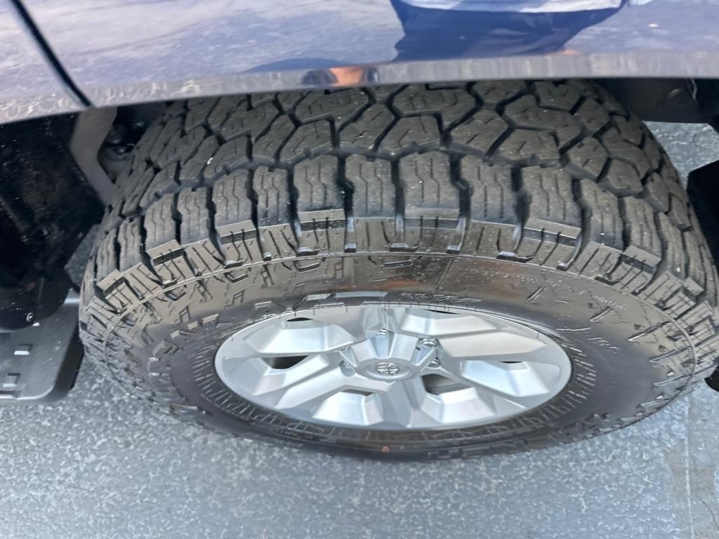 Toyota 4Runner 4WD 4dr V6 Trail Premium (Natl) 2016