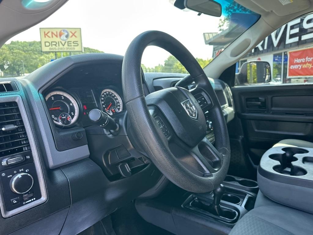 RAM 3500 4WD Crew Cab 149" Tradesman 2016